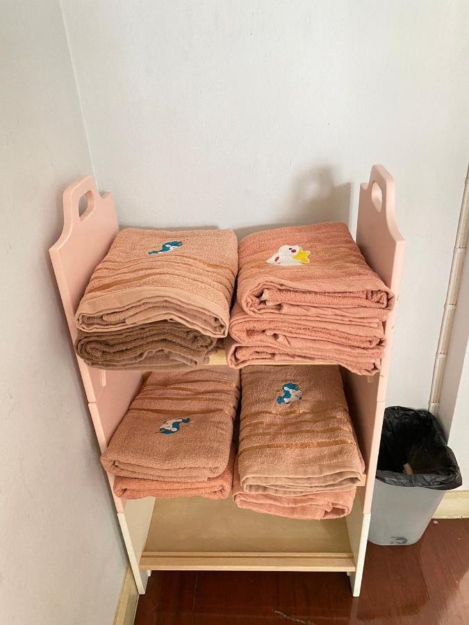 Sura Hostel Bangkok Near Mrt Phra Ram 9 Zewnętrze zdjęcie