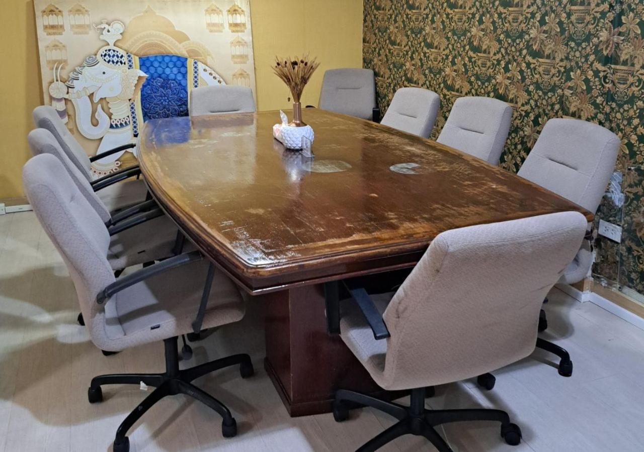 Sura Hostel Bangkok Near Mrt Phra Ram 9 Zewnętrze zdjęcie